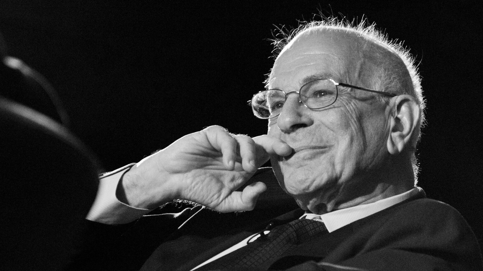Retrat fotogràfic de Daniel Kahneman